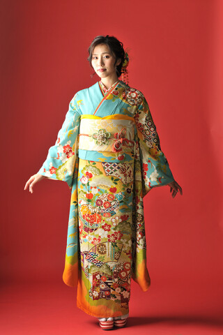 和風館ICHI 京都店の振袖 /水色/白色/レトロ/鶴柄/ Kimono2704