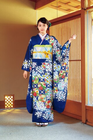 花小袖 Hanakosodeの振袖 /紫色/青色/レトロ/梅柄/ MAF-203 | My振袖