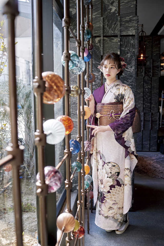 マリアージュコトブキ 観音寺店の振袖 /紫色/ピンク色/エレガント/牡丹