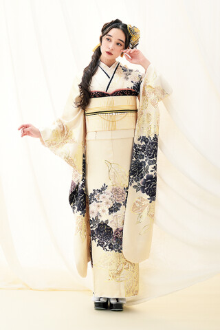 ivory × antique_振袖_85586