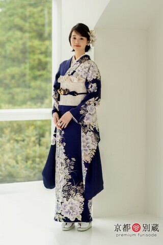 ふりそで 横浜 別蔵 -Furisode Yokohama Betsukura-の振袖