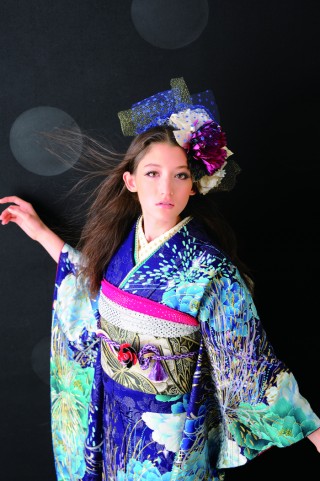 セゾンふりそで館の振袖 /青色/緑色/レトロ/無地柄/ 03574ターコイズ