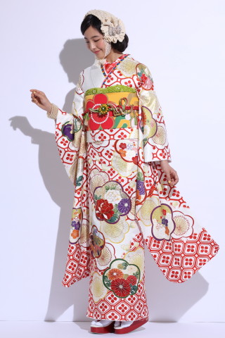 きらら西田きもの工芸 奈良大和西大寺駅前店の振袖 /赤色/古典/花柄