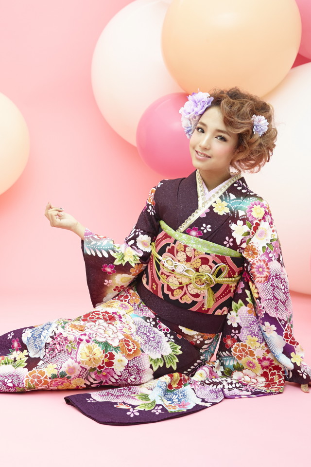 振袖 作家物 作家物 ラメ 薔薇 正絹 広衿 袷 着物 U-5222 振袖 作家物 作家物 ラメ 薔薇 正絹 広衿 袷 着物 U-5222