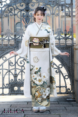 振袖　白黒　地紋 黒紋付鳳凰：2026年成人式振袖レンタル – 振袖KAPUKI