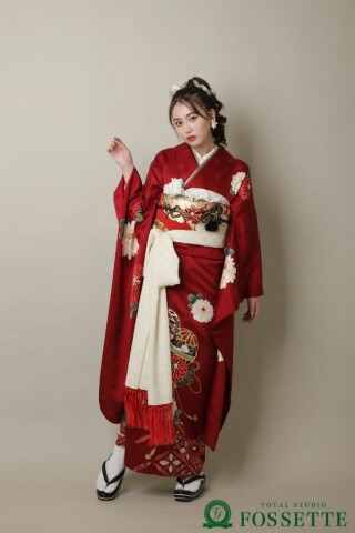 トータルスタジオフォセット 広島店の振袖 /緑色/ゴールド色/古典/橘柄