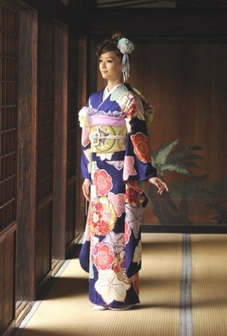 HANAE　MORI_振袖_23232