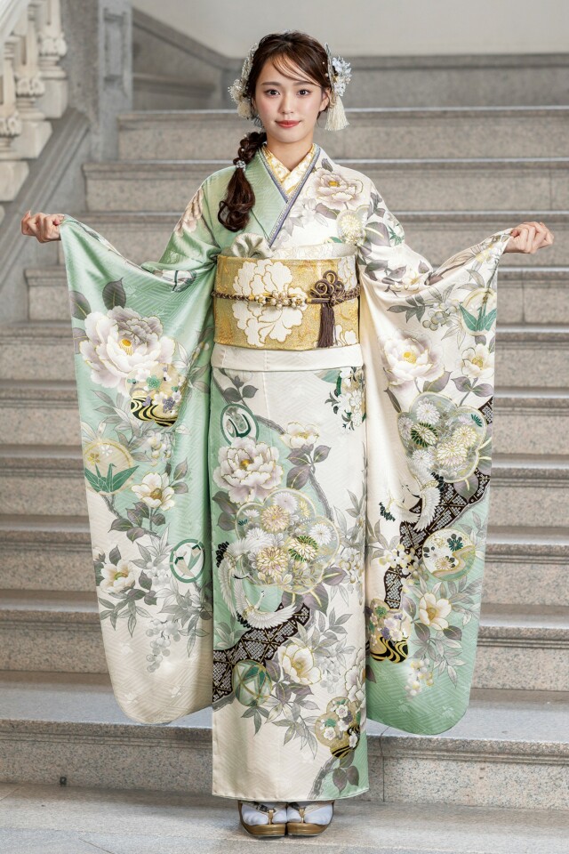 夢さくら イオンモール桑名本店の振袖 /水色/白色/エレガント/牡丹柄