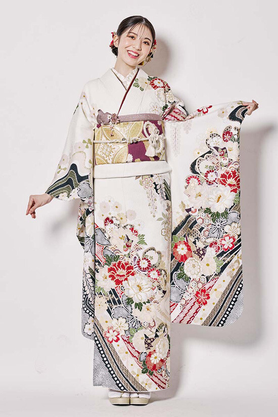 アンティークお振袖 夢楽染かずの明石店の振袖 /白色/黒色/古典/牡丹柄/ 【MK-1607】豪華な