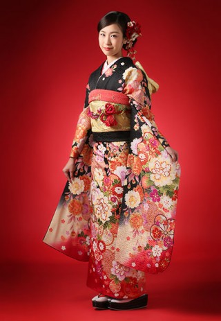 シックで落ち着いた中にある華やかさ_振袖_36508