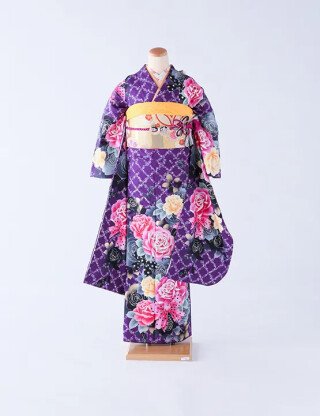 濃紫地に咲き乱れる華やかなピンクローズ_振袖_36530