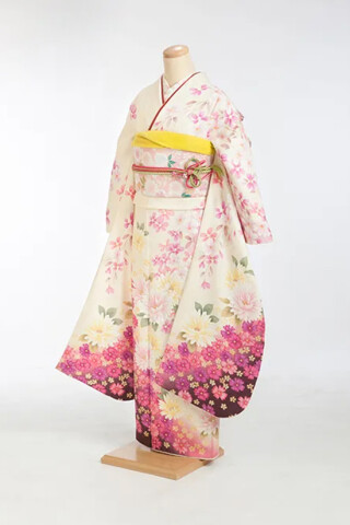散りばめられた花がキュート♪_振袖_87039