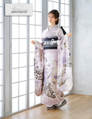 【假屋崎省吾】幻想的な淡パープル地に優美な和花が描かれた可憐振袖_振袖_38259