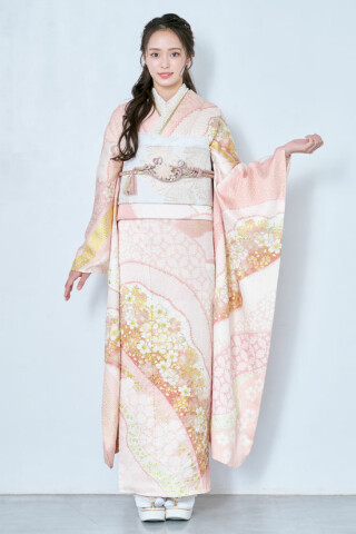 池田屋 Kimono&dressの振袖 /ピンク色/ゴールド色/古典/桜柄/ S-803