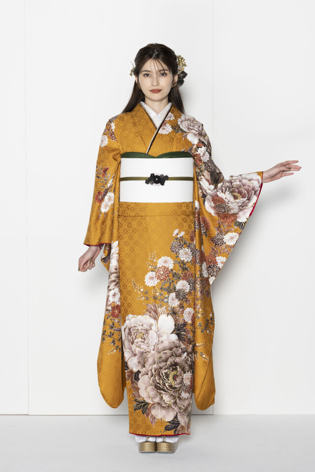 京べに 岡山店の振袖 /黄色/白色/エレガント/牡丹柄/ HANA to HOSHI