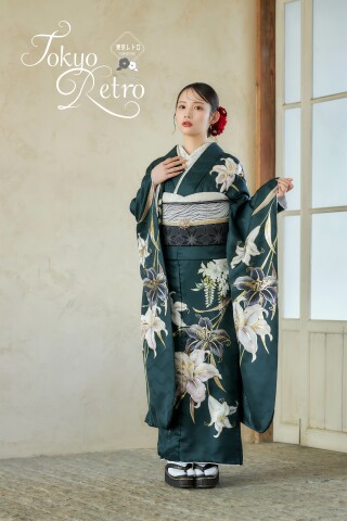 振袖 京べに 岡山店の振袖 /緑色/ゴールド色/エレガント/百合柄