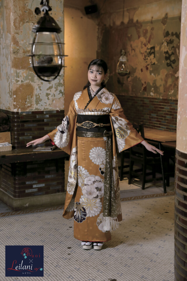 yyy様　振袖 みやびの振袖 /ゴールド色/クール/その他/ 黄金ペイズリー | My振袖