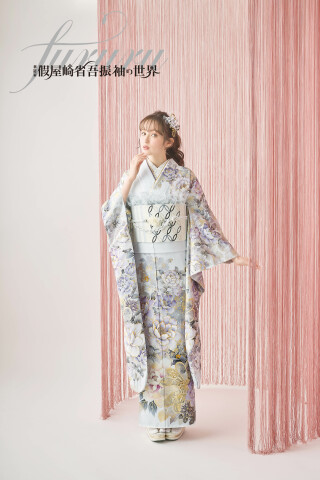 京べに 岡山店の振袖 /紺色/白色/エレガント/花柄/ HANA to HOSHI 2603