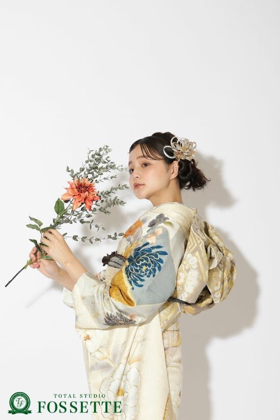 トータルスタジオフォセット フォトプラザ店の振袖 /白色/オレンジ色
