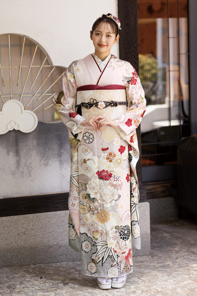 晴れ着の丸昌 池袋店/レンタル振袖 成人式前撮りフォトスタジオの振袖