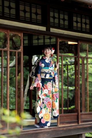 紺・雪輪花々_振袖_91293