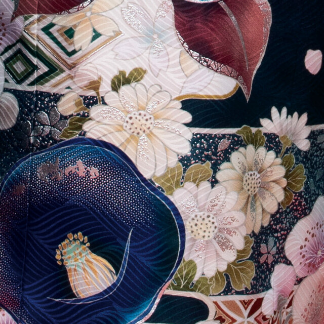 振袖ふるーれ 浅草ROX本店の振袖 /紺色/その他色/古典/花柄/ 王林浪漫