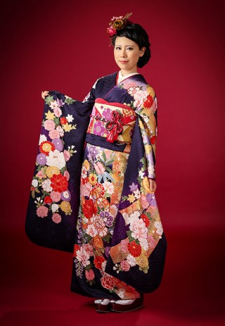 深い紫が大人な雰囲気の振袖_振袖_33827