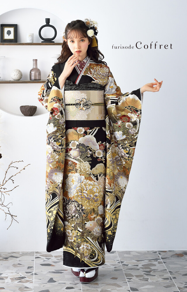 ★ブラック 振袖 美品 花柄 金彩 振袖専門館 花舎 尾張旭店の振袖 /黒色/ゴールド色/古典/花柄/ coffret
