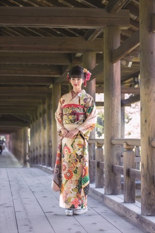 「振袖大好き」 （雑誌掲載柄)_振袖_7069