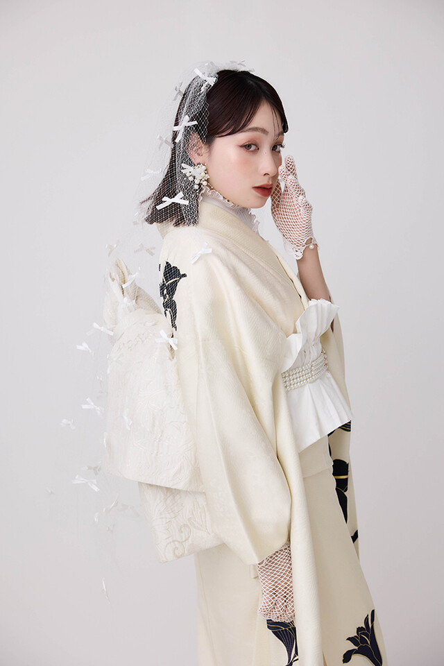振り袖 シミあり ヘップバーンシャネルカラー 薄紫/ピンク/淡い色 おしゃれな振袖