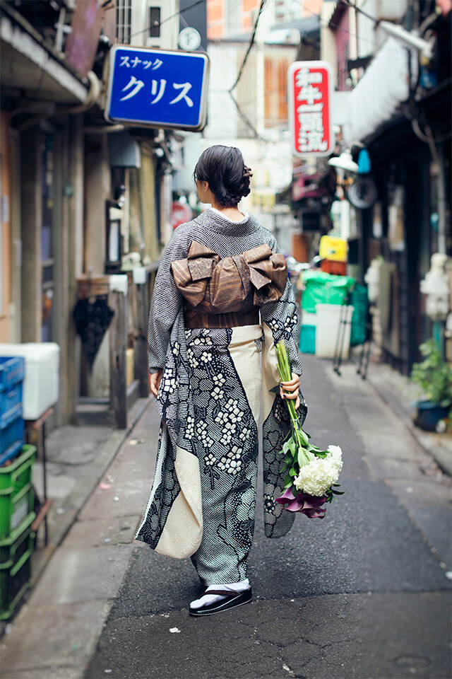 aimme東京原宿店の振袖 /白色/黒色/古典/その他/ ライカちゃん着用