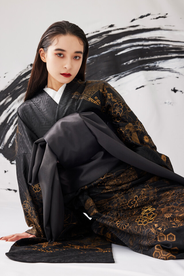 aimme東京原宿店の振袖 /黒色/黒色/クール/その他/ 弓ライカちゃん着用