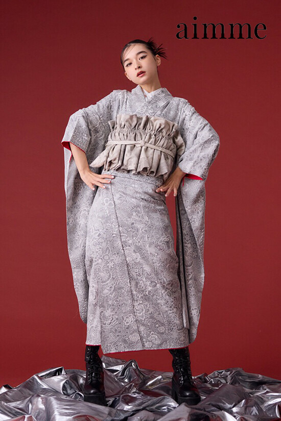 振袖フルセット　グレー　赤系　モモ 振袖フルセットグレー赤系モモ