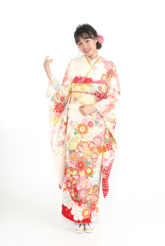 Kスタジオ 静岡南店の振袖 /白色/エレガント/花柄/ W-36白ピンク 赤花