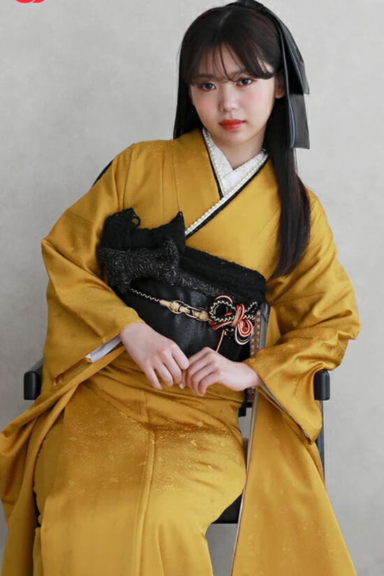 きよたにやby和なでしこの振袖 /黄色/黒色/レトロ/花柄/ 振袖