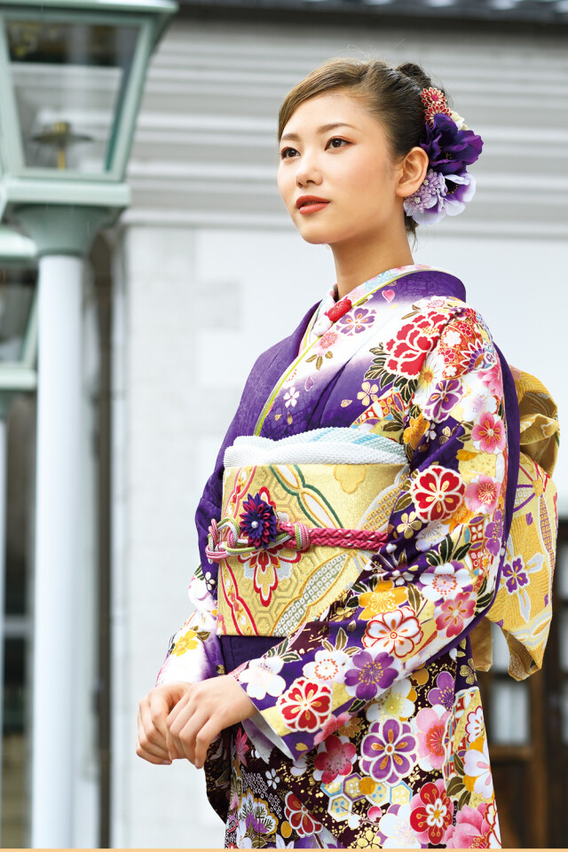 谷屋呉服店 Taniya Photo Studioの振袖 紫色 古典 花柄 雪月花 My振袖