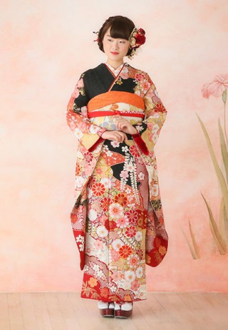 華やかでしとやかな女性を演出_振袖_36915