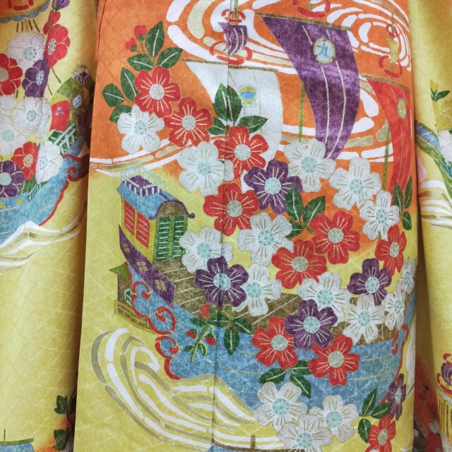振袖の小いけ 鶴岡銀座店の振袖 /オレンジ色/エレガント/桜柄