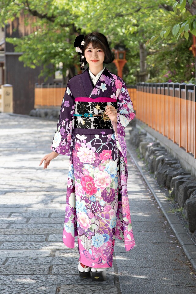 振袖(紫色 花柄 )