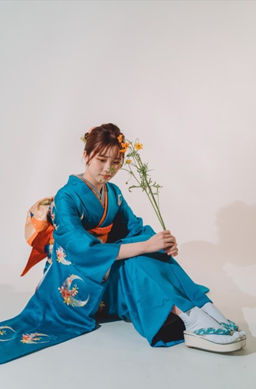 振袖・袴 ASAHIの振袖 /青色/オレンジ色/キュート/花柄/ ［5620302