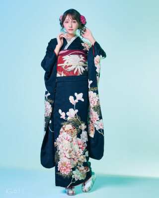 振袖フェアリーの振袖 /紺色/エレガント/牡丹柄/ 松竹梅／紺 | My振袖