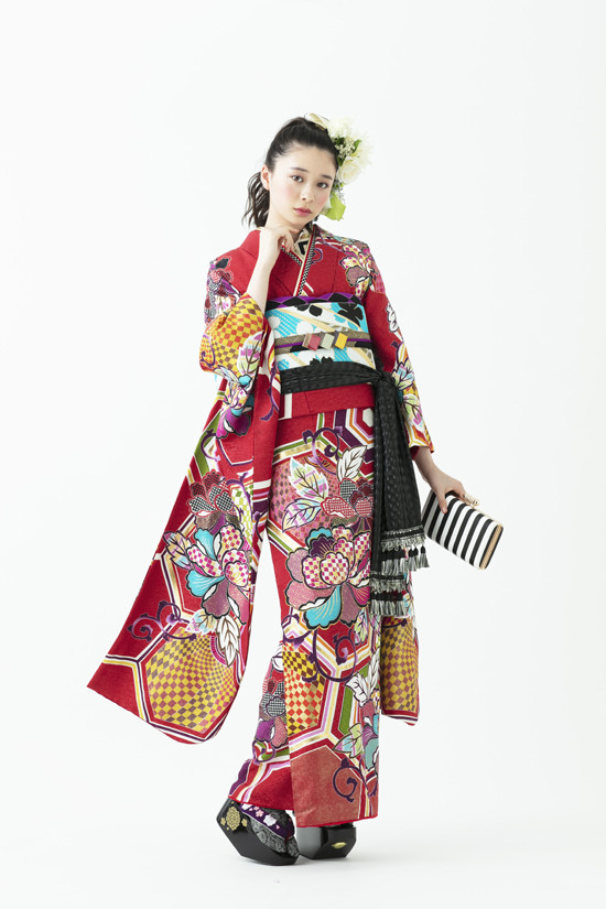 きもの専門店 和装こでらの振袖 /赤色/紫色/グラマラス/花柄/ mi-704