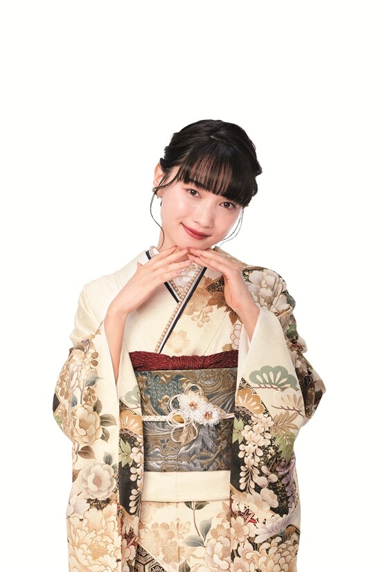 トータルフォトスタジオCoco会津若松店の振袖 /白色/黒色/古典/花柄