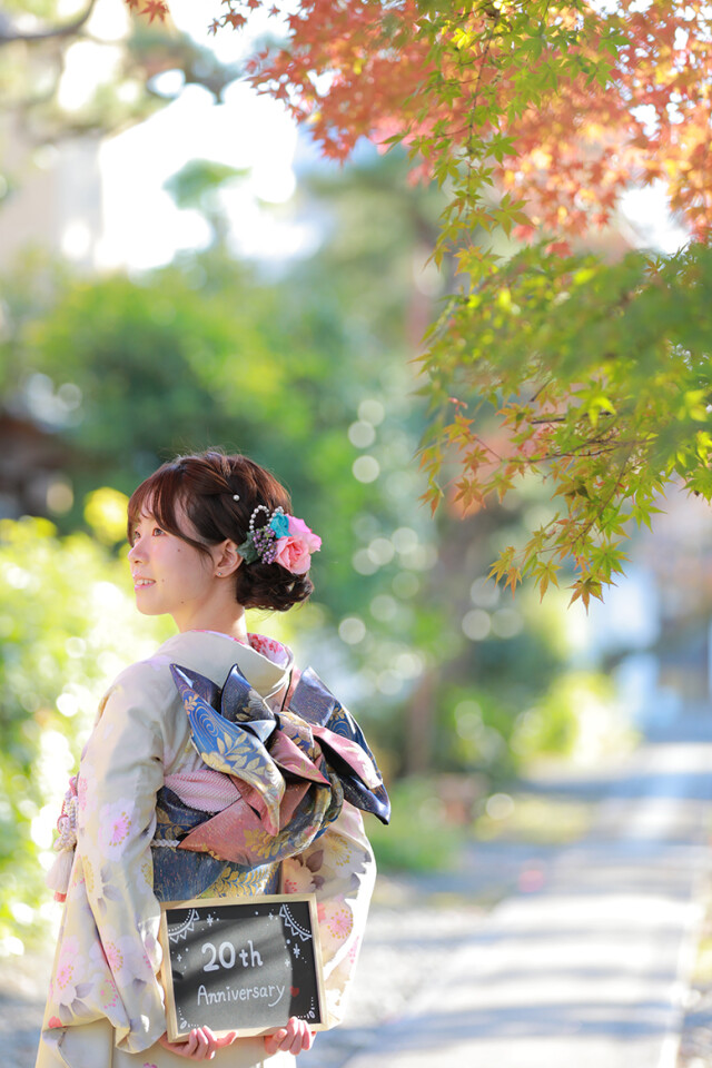 京都町家すたじおの振袖 /白色/ピンク色/エレガント/桜柄/ 白×ピンクの
