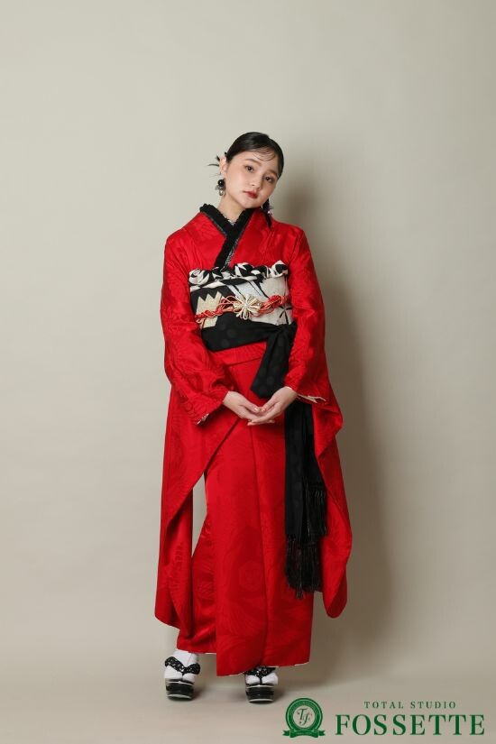 トータルスタジオフォセット 川内店の振袖 /赤色/朱色/レトロ/無地柄