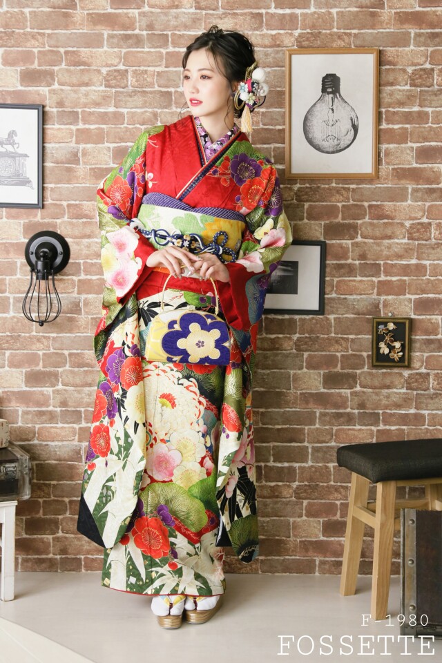 トータルスタジオフォセット 広島店の振袖 /赤色/紺色/古典/松竹梅柄