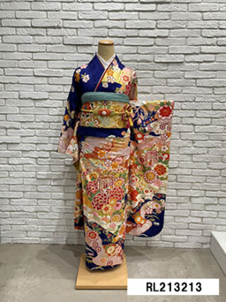 ドレス21の振袖 /青色/紫色/古典/牡丹柄/ 金駒刺繍 青紫色に