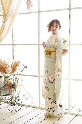 玉城ティナ+紅一点　2022年新作　花柄振袖_振袖_71287