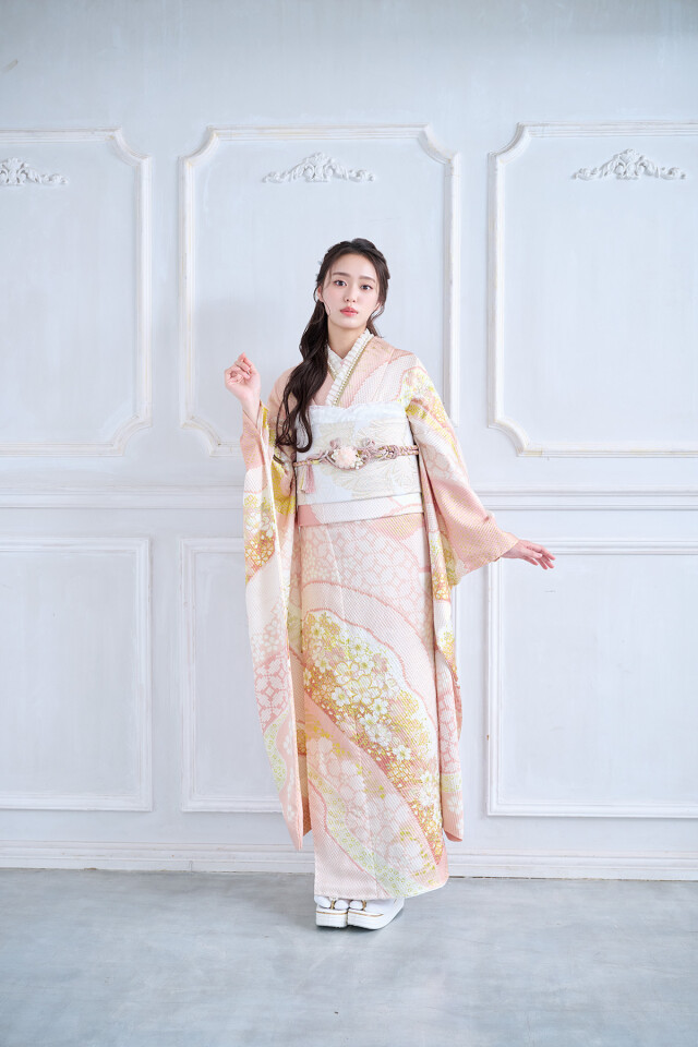 きもの利久 宝塚店の振袖 /ピンク色/キュート/花柄/ 雪月花S803 | My振袖