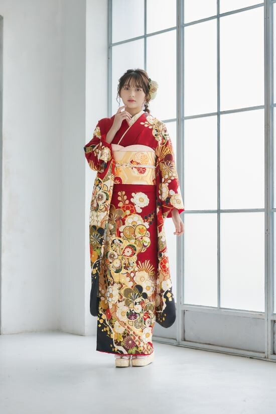 ふりそでシミズ 新横浜店の振袖 /赤色/古典/花柄/ 新作古典柄振袖 | My振袖